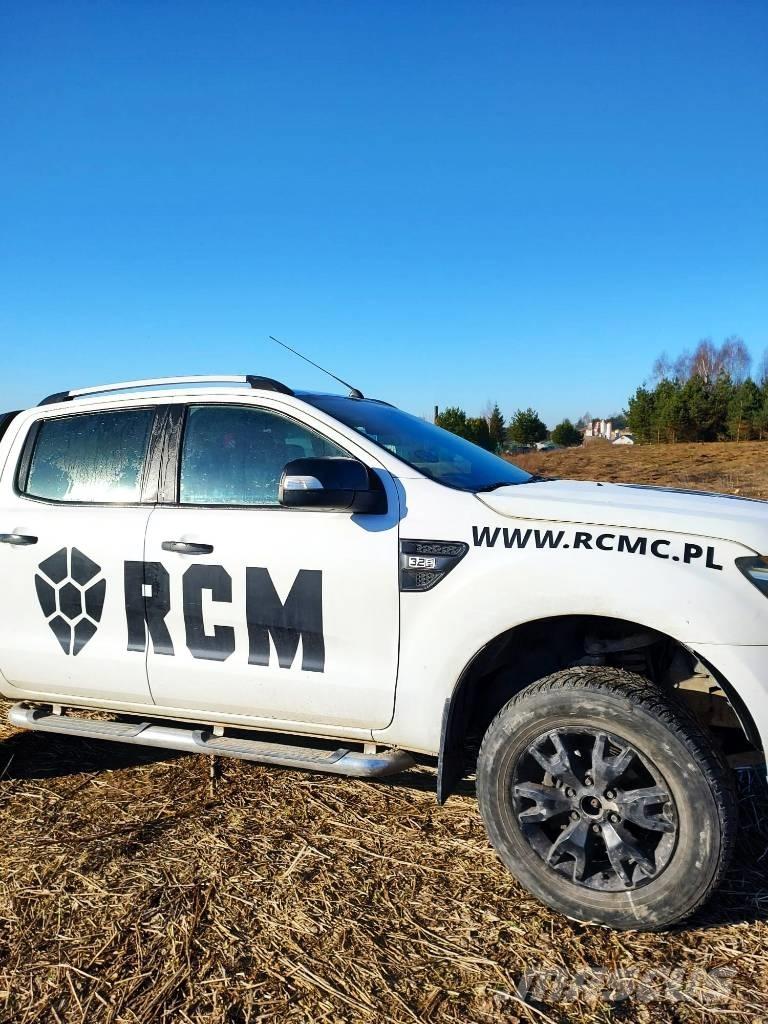 Ford Ranger Wildtrak Kistehergépjárművek
