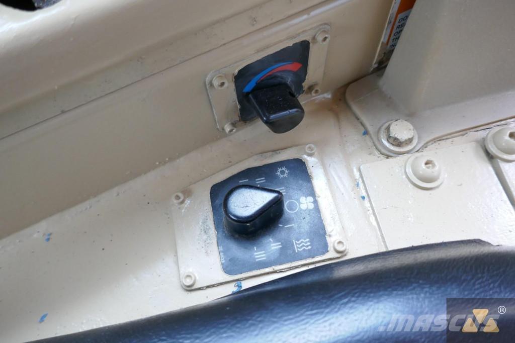 CAT D9R lánctalpas dózerek