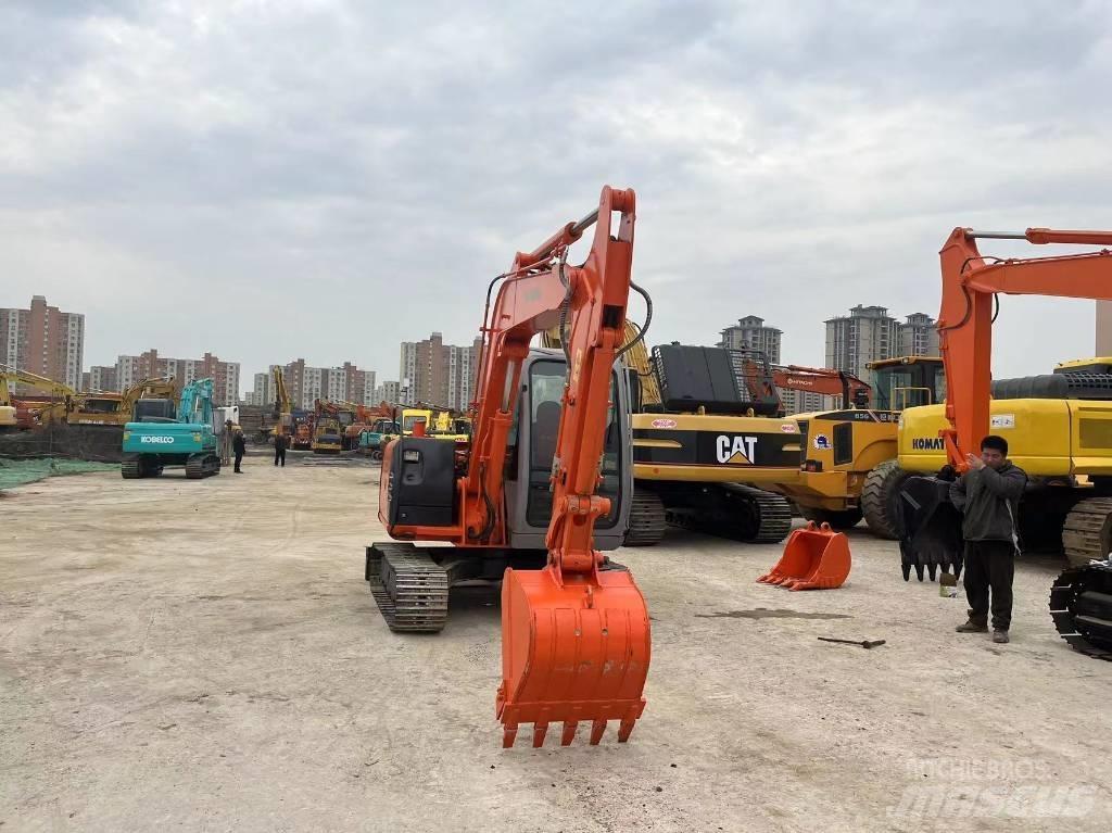 Hitachi ZX 60 Mini kotrók < 7t
