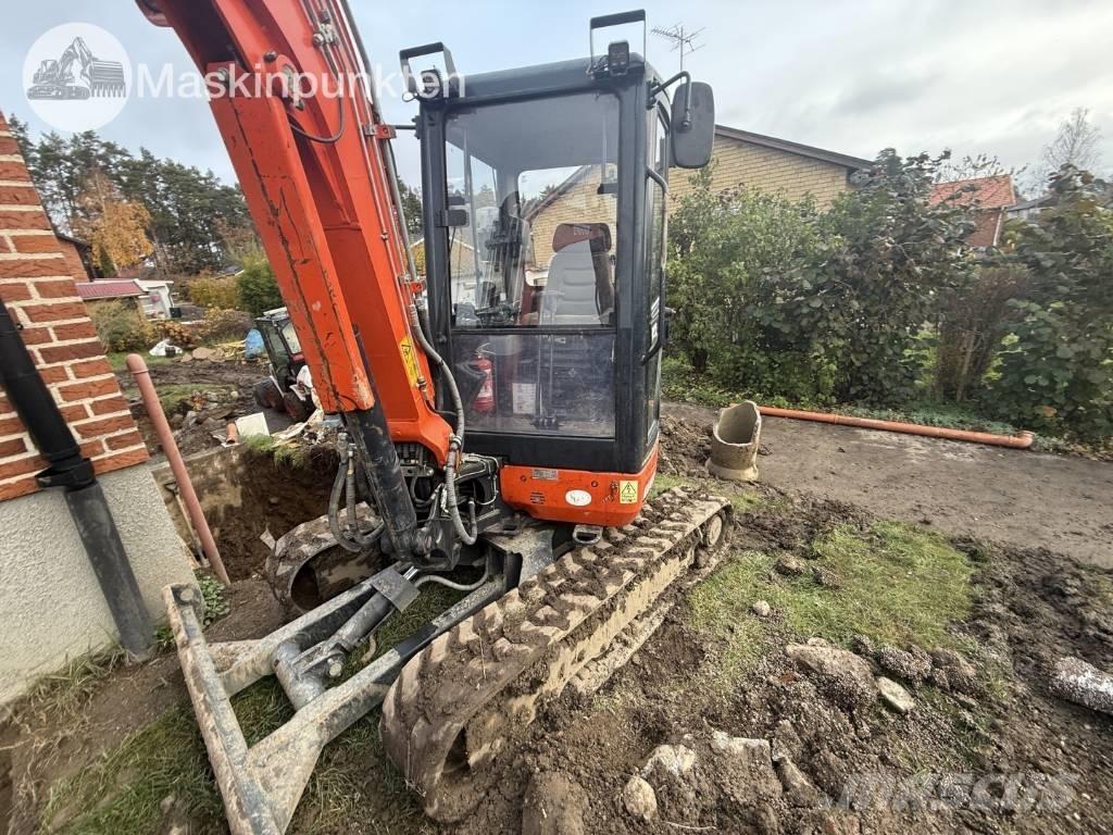 Kubota KX 101-3 Mini kotrók < 7t