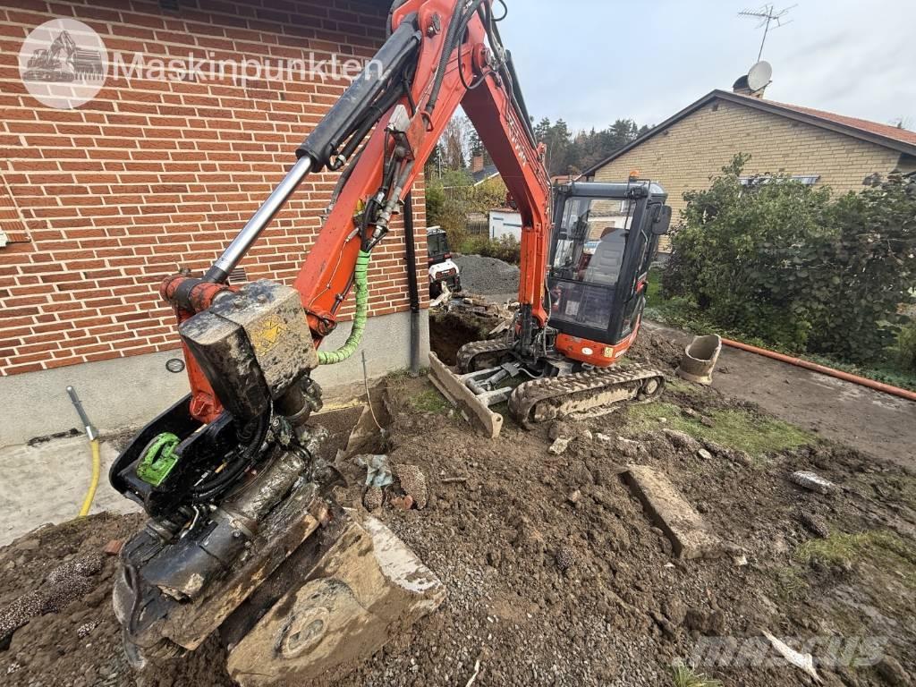 Kubota KX 101-3 Mini kotrók < 7t