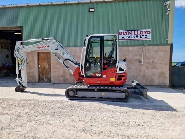 Takeuchi TB 260 Mini kotrók < 7t