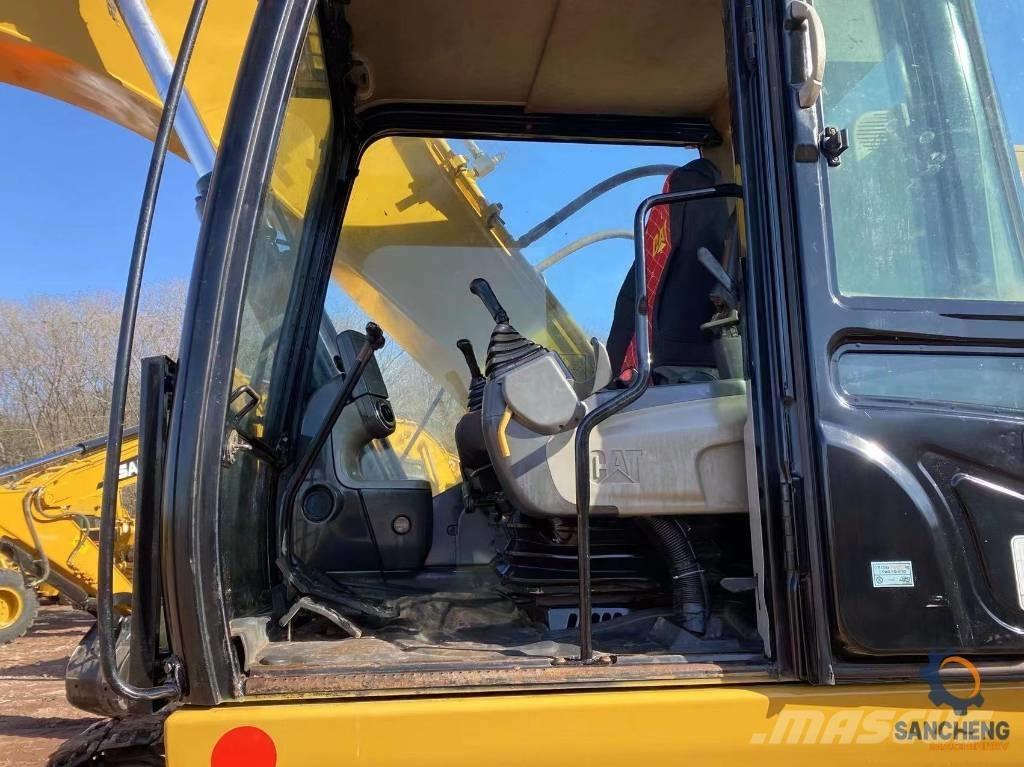 CAT 325D Lánctalpas kotrók