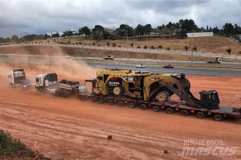 CAT  994F Gumikerekes homlokrakodók