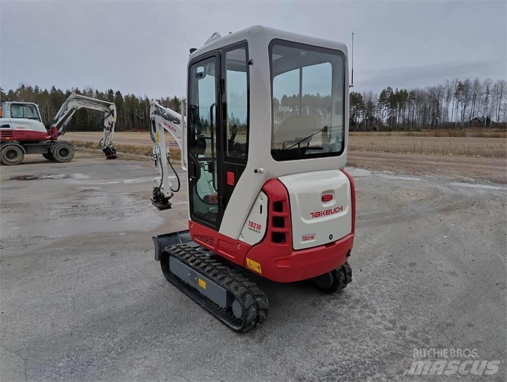 Takeuchi TB 216 Mini kotrók < 7t