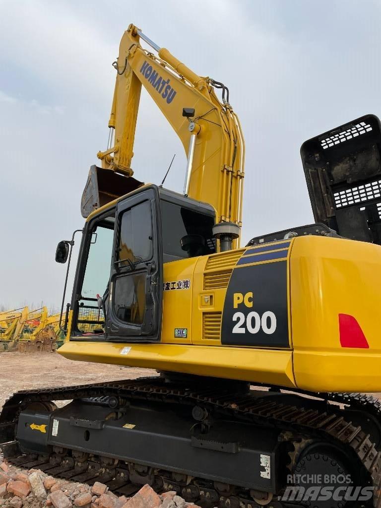 Komatsu 200-8 Lánctalpas kotrók
