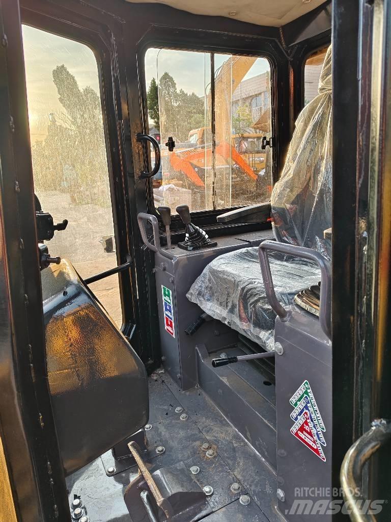 CAT D 5 K lánctalpas dózerek