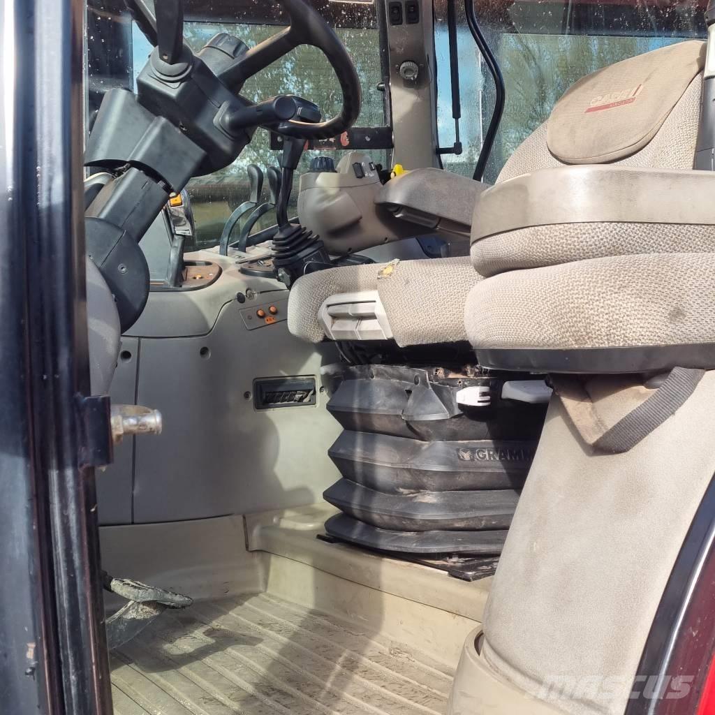 Case IH Maxxum 100 Traktorok