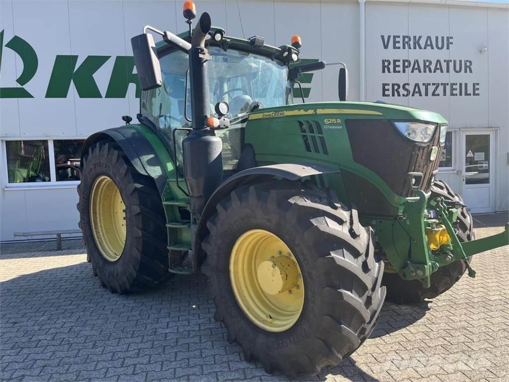 John Deere 6215R Traktorok