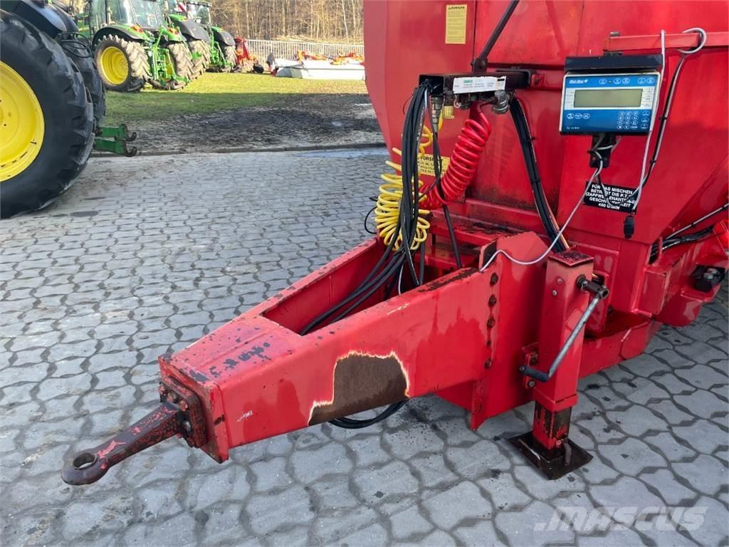 Hi-Spec MixMax 18 Takarmánykeverők