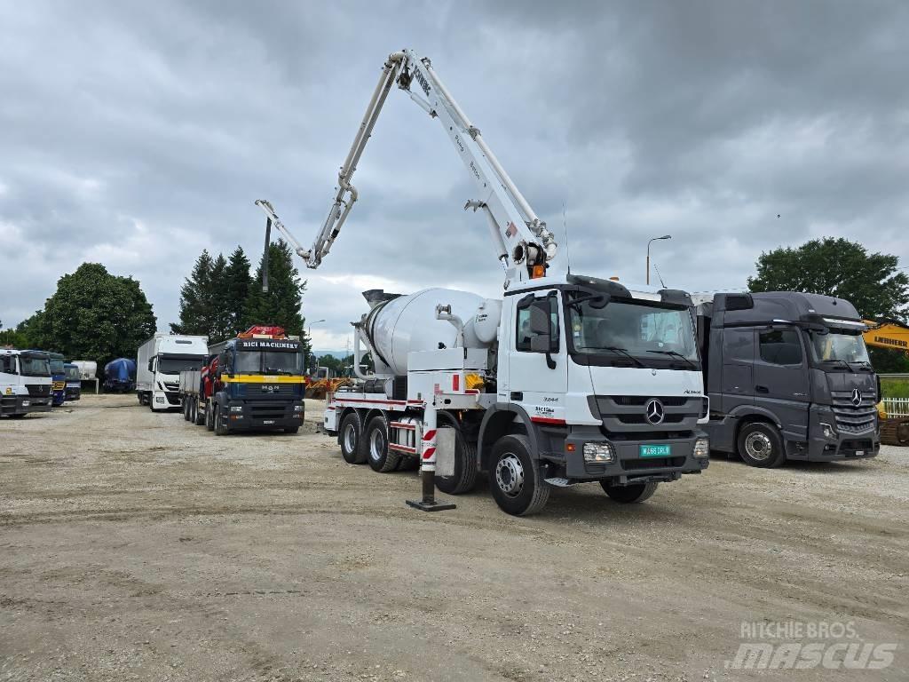 Mercedes-Benz 3244 Betonkeverők/Betonpumpák