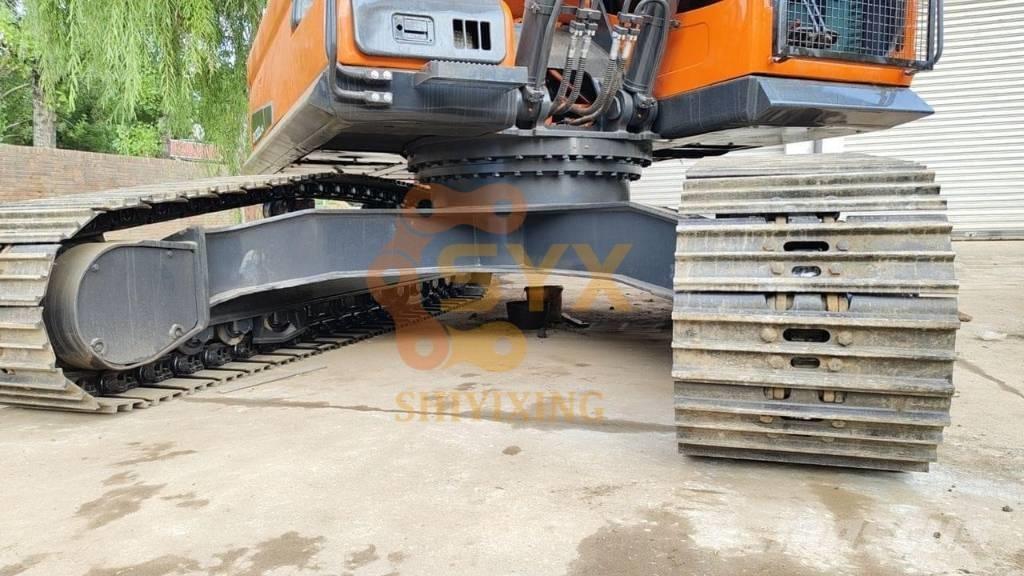 Doosan DX 300LCA Lánctalpas kotrók