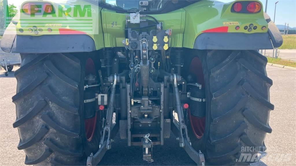 CLAAS ARION 530 Traktorok