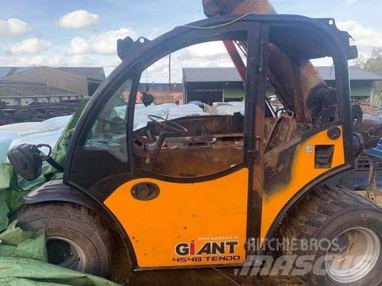 GiANT 4548 Tendo  arm Gémek és dipperek
