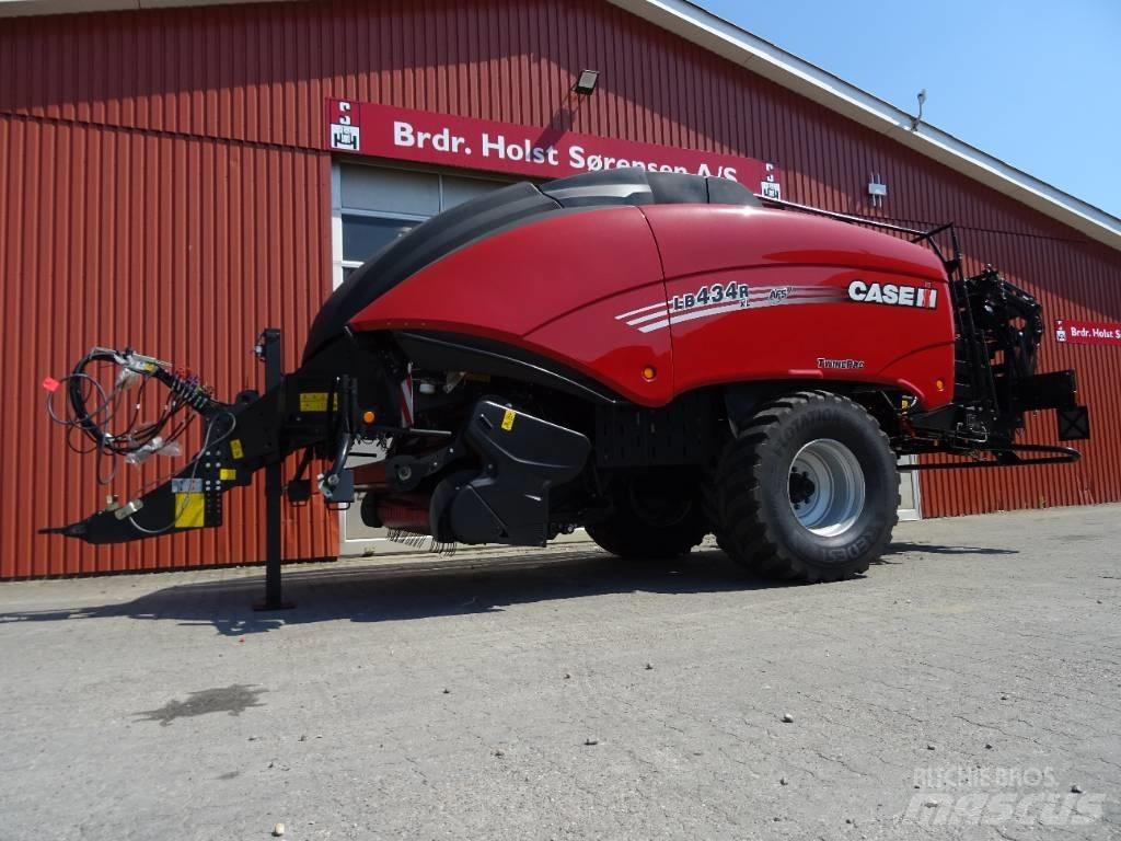 Case IH LB 434R XL Szögletes bálázók