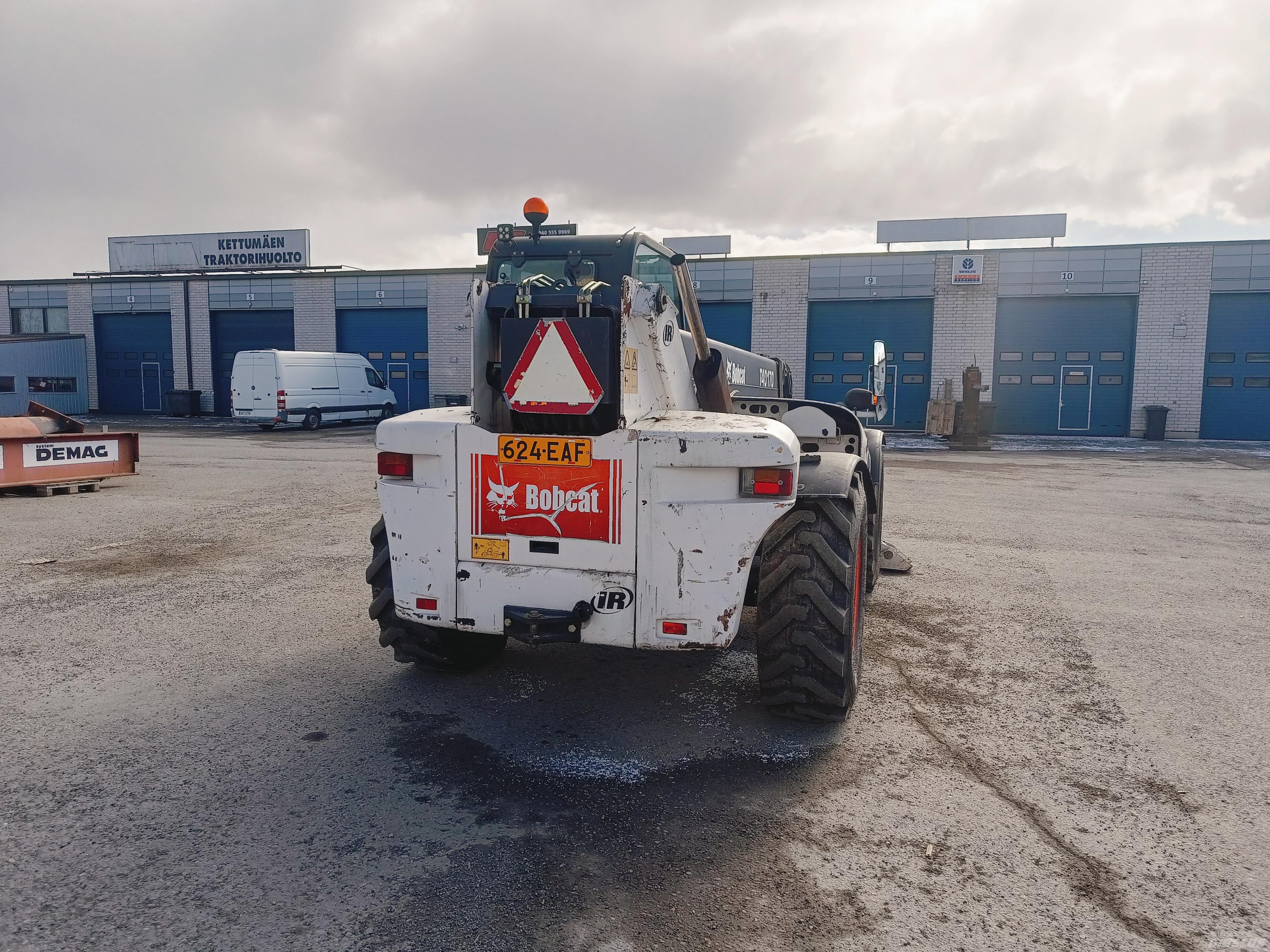 Bobcat T 40.170 Teleszkópos rakodók