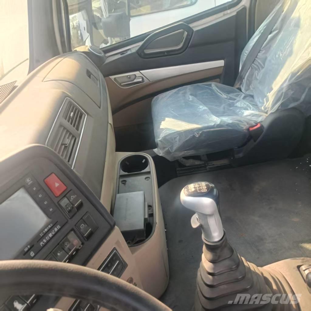 Howo 371 6x4 Nyergesvontatók