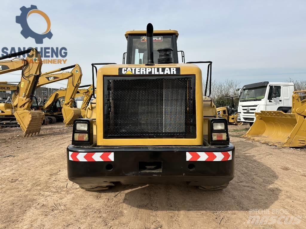 CAT 966H Gumikerekes homlokrakodók