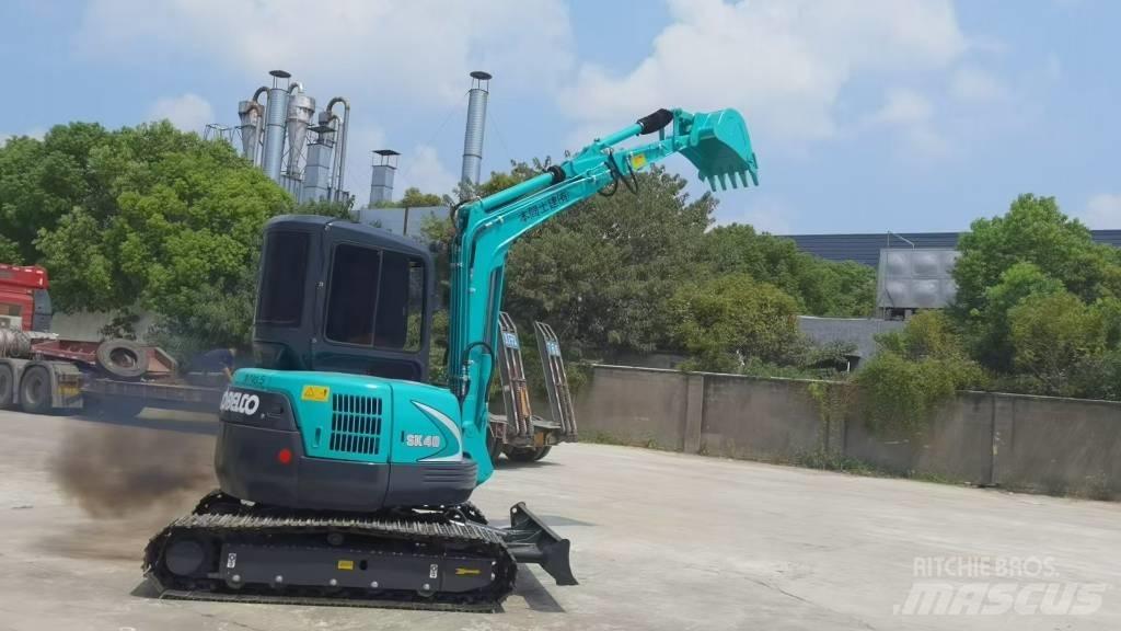Kobelco SK 40 Mini kotrók < 7t