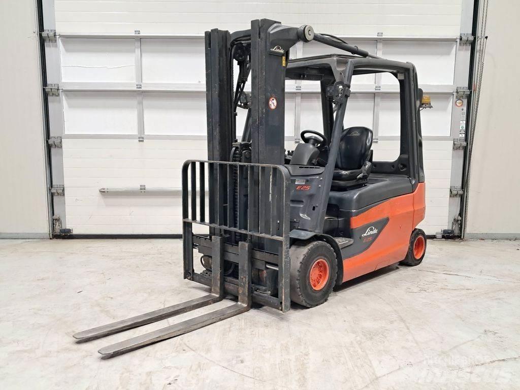 Linde E25L-01 Elektromos targoncák