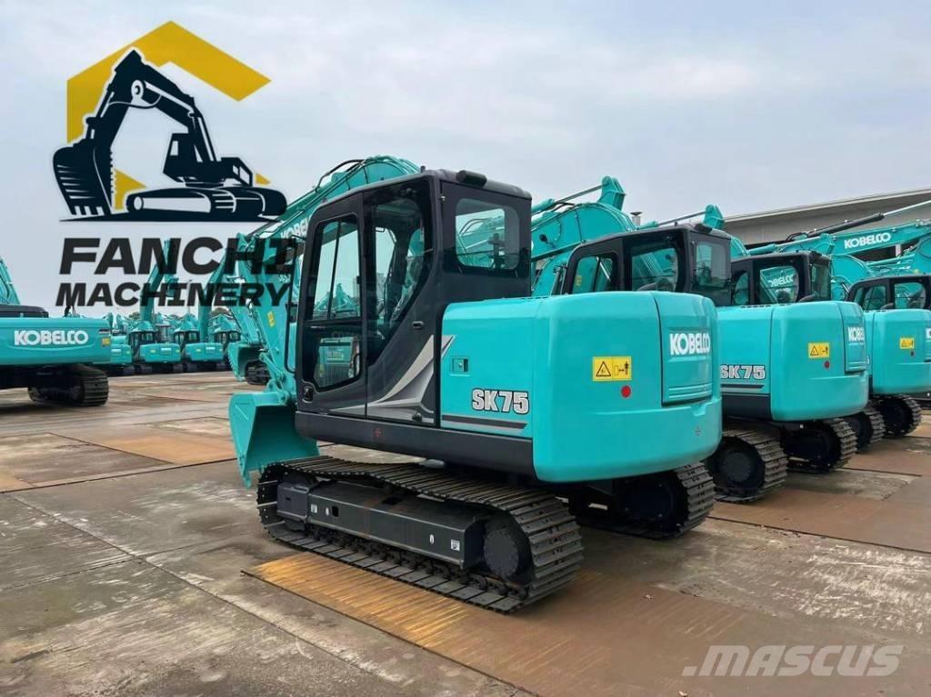 Kobelco 75 Mini kotrók < 7t