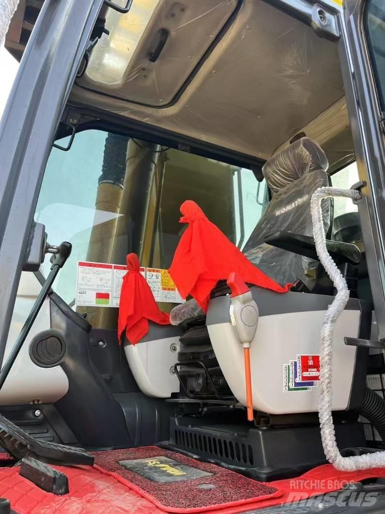 Komatsu 240-8 Lánctalpas kotrók