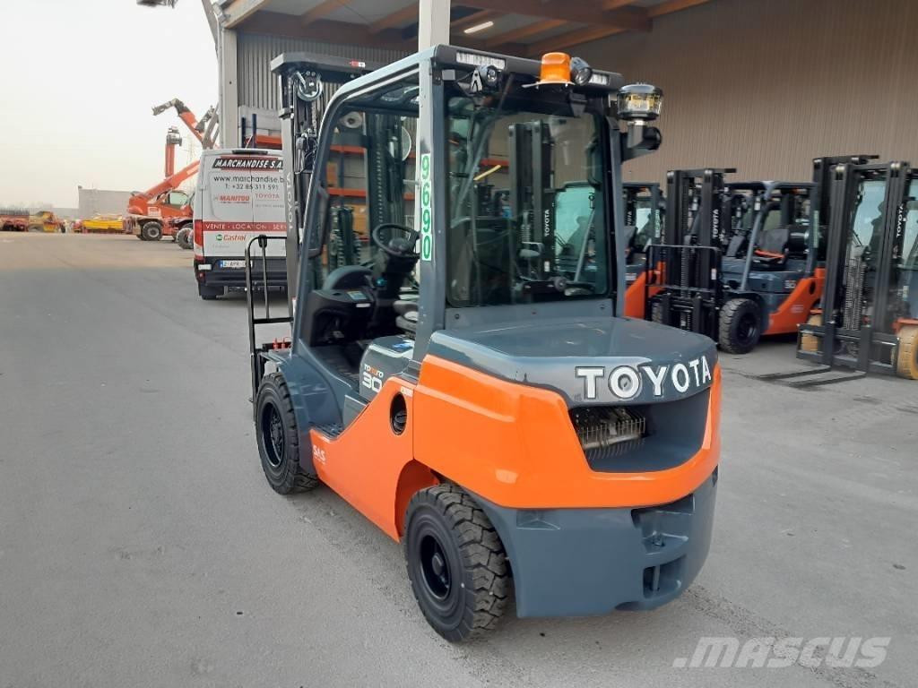 Toyota 52-8 FDF 30 Dízel targoncák