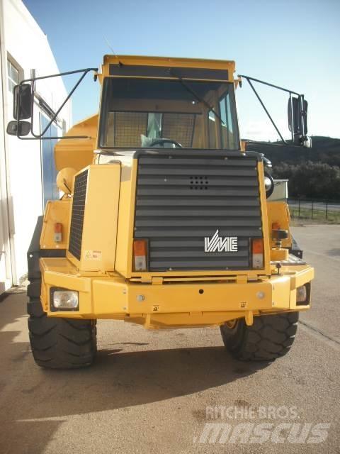 Volvo A 25 C   4x4 Csuklósdömperek