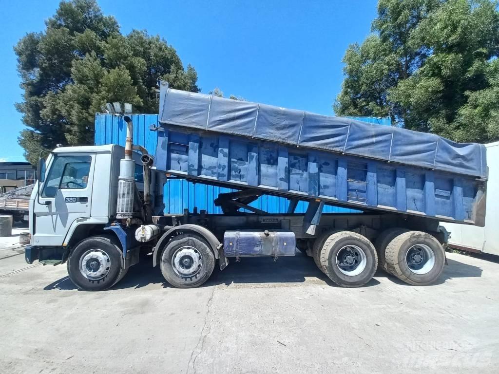 Volvo FL10 320 Billenő teherautók