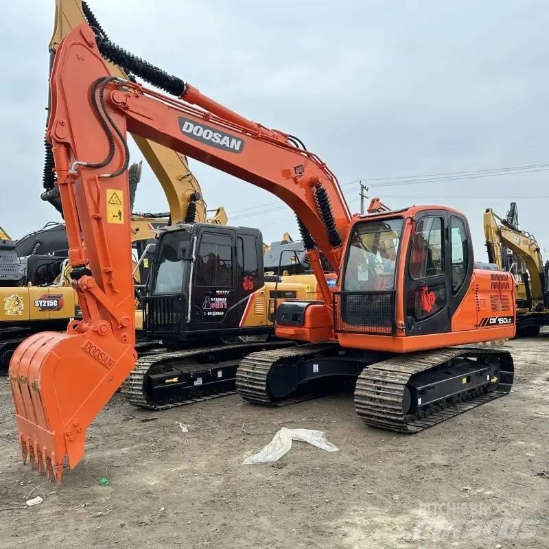Doosan DX150 Lánctalpas kotrók