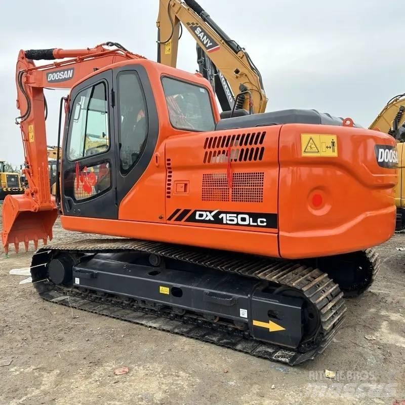 Doosan DX150 Lánctalpas kotrók