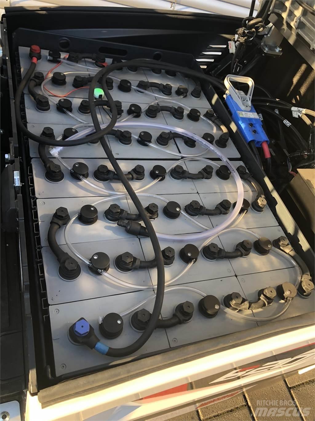  B20X-7Plus Elektromos targoncák