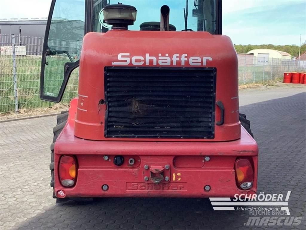 Schäffer 8610 T Gumikerekes homlokrakodók