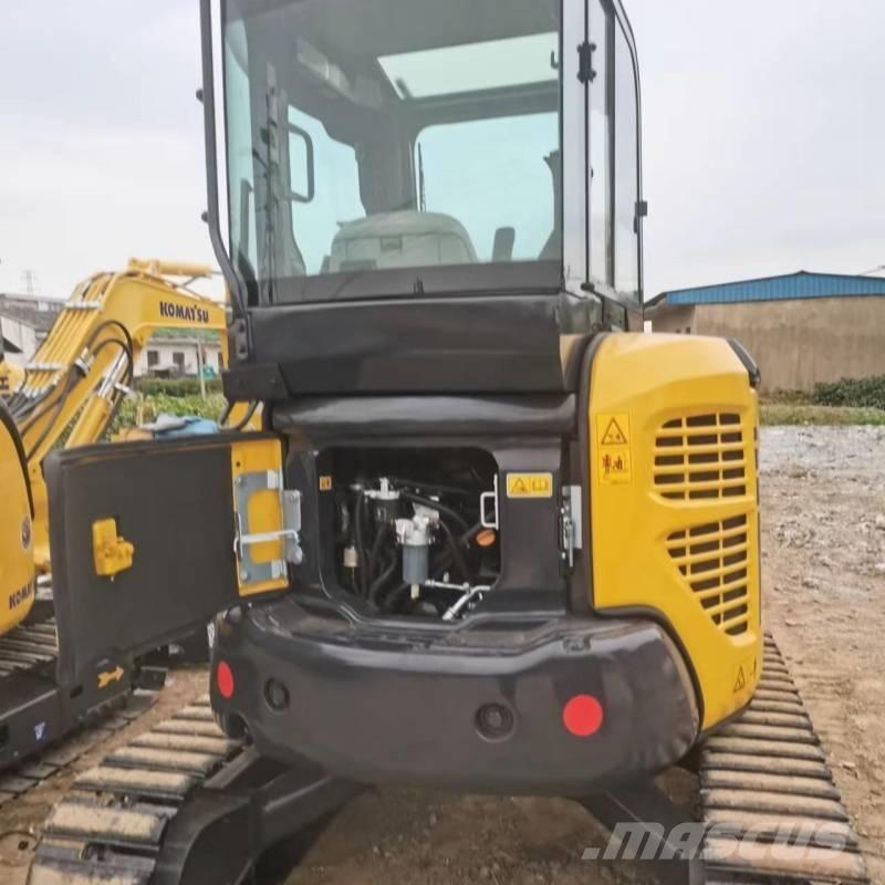 Komatsu PC35 Mini kotrók < 7t