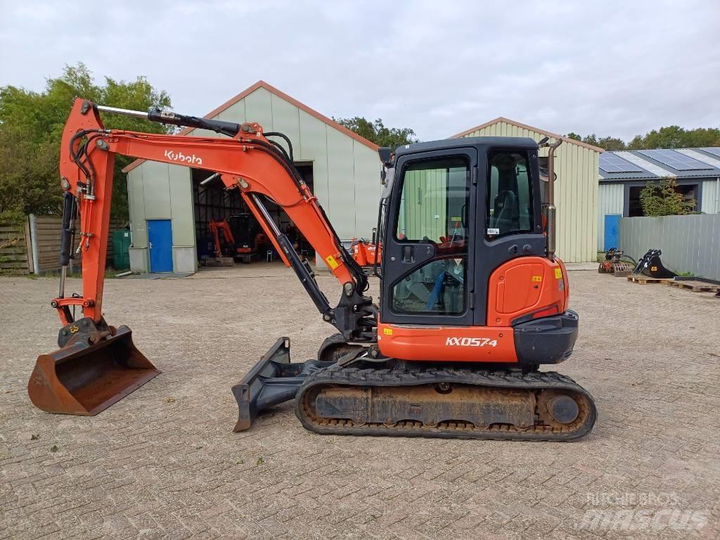 Kubota KX 057-4 Mini kotrók < 7t