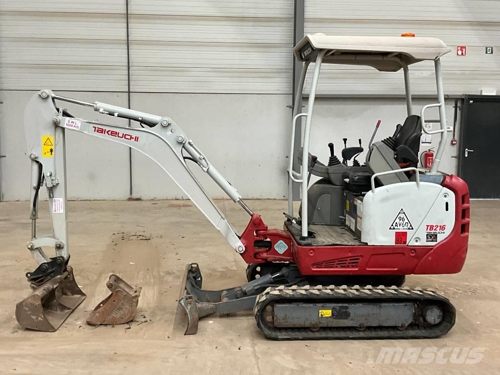 Takeuchi TB 216 Mini kotrók < 7t