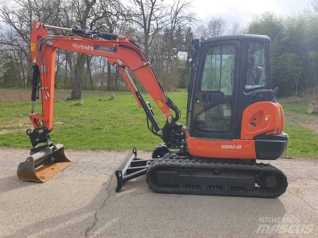Kubota KX 042-4A Mini kotrók < 7t