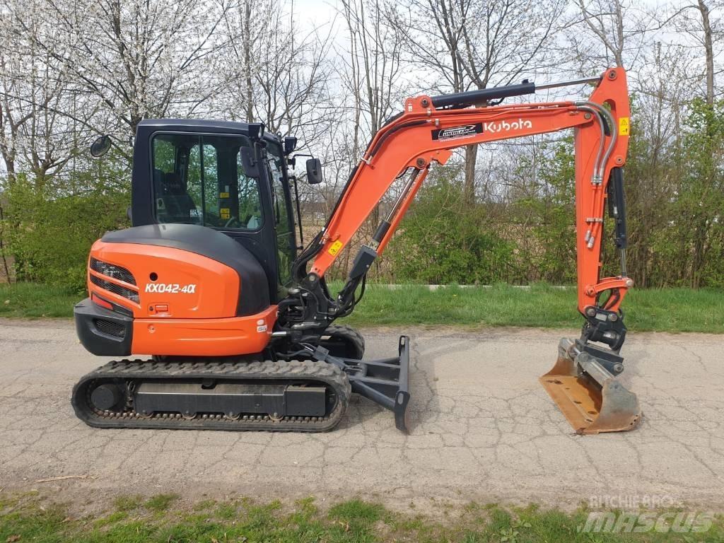 Kubota KX 042-4A Mini kotrók < 7t