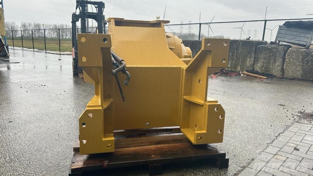 CAT D 7 G Csörlők