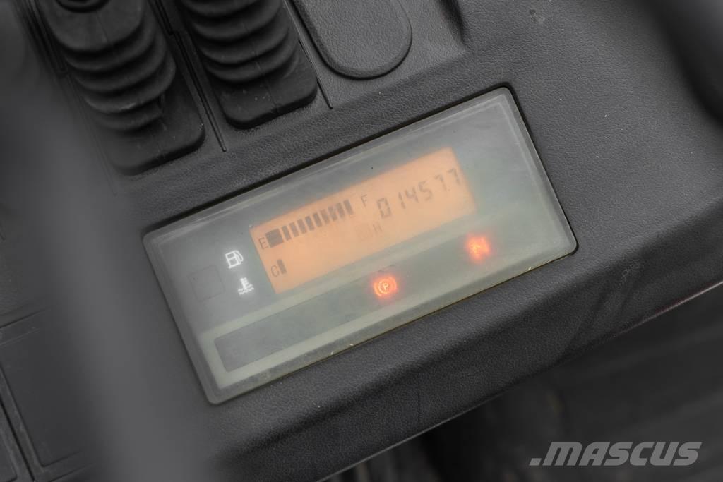 Manitou MI 30 D Dízel targoncák