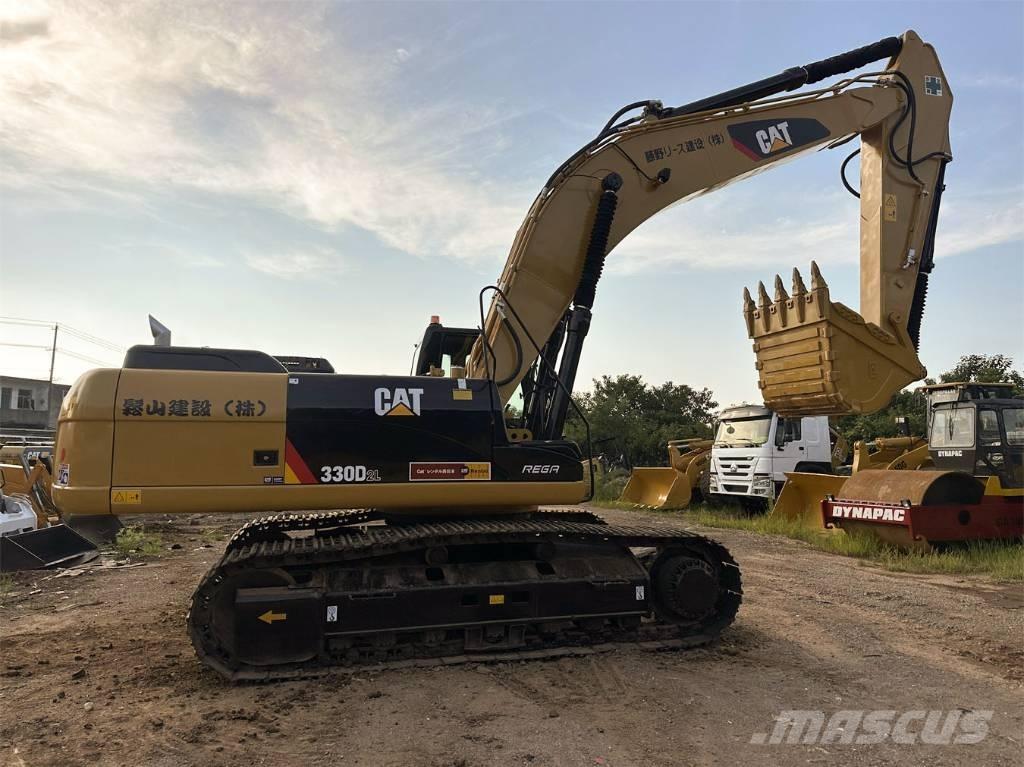 CAT 330D Lánctalpas kotrók