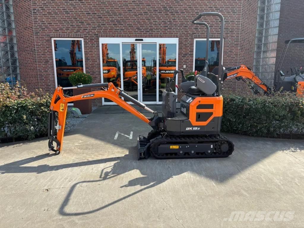 Develon DX10Z-7 Mini kotrók < 7t