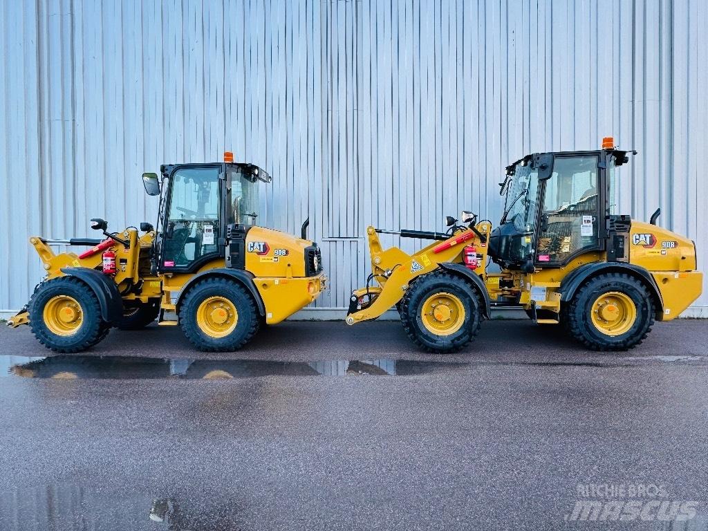 CAT 908 Gumikerekes homlokrakodók