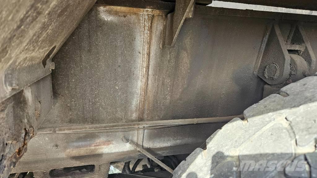 Kato SR 250 Mobil daruk