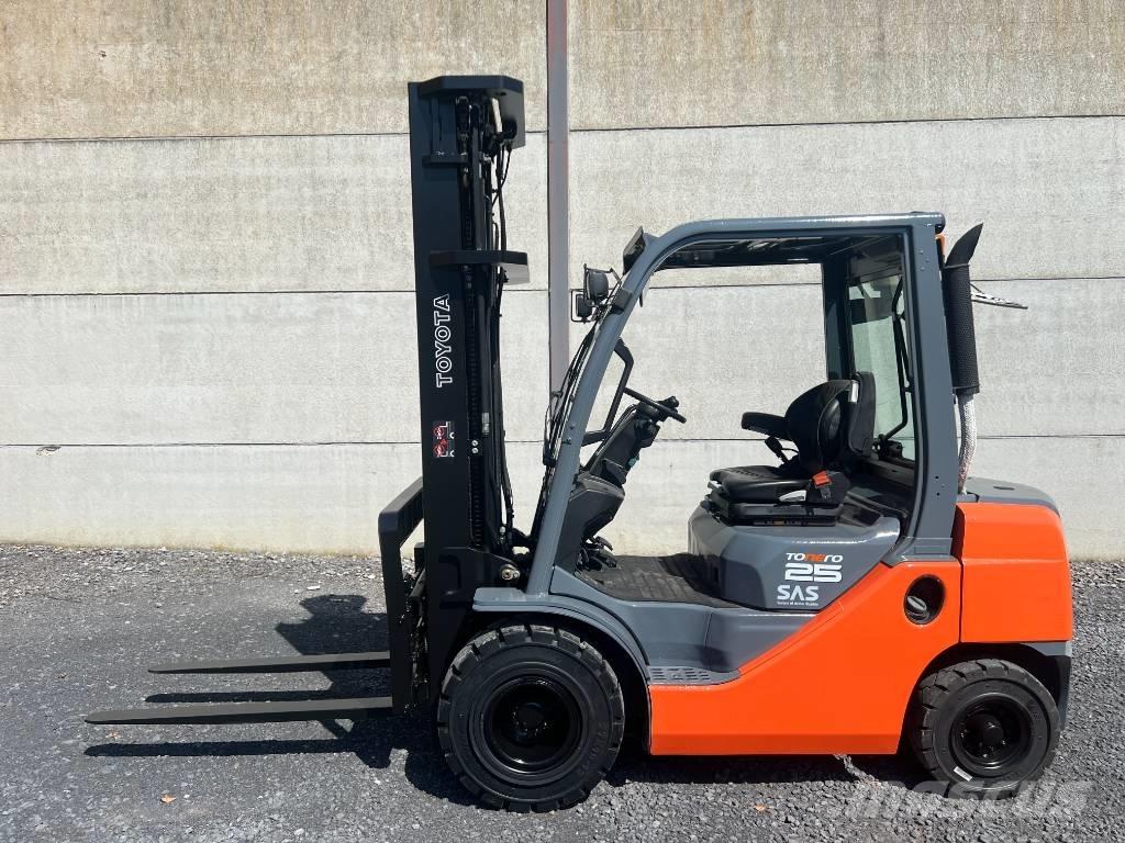 Toyota 02-8 FDF 25 Dízel targoncák