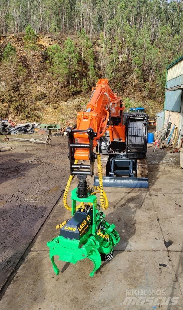 Hitachi ZX 210 Lánctalpas kotrók