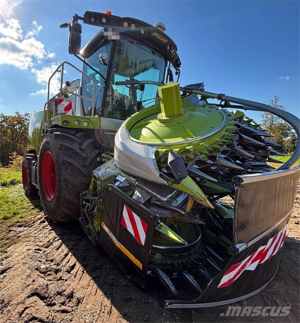 CLAAS Jaguar 980 Önjáró szecskázók