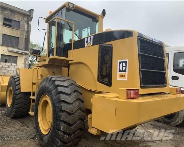 CAT 966H Gumikerekes homlokrakodók
