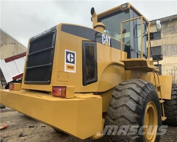 CAT 966H Gumikerekes homlokrakodók
