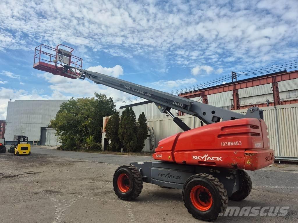 SkyJack SJ 66 T Karos emelők